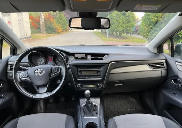 Toyota Avensis cena 51000 przebieg: 138000, rok produkcji 2015 z Bydgoszcz małe 22